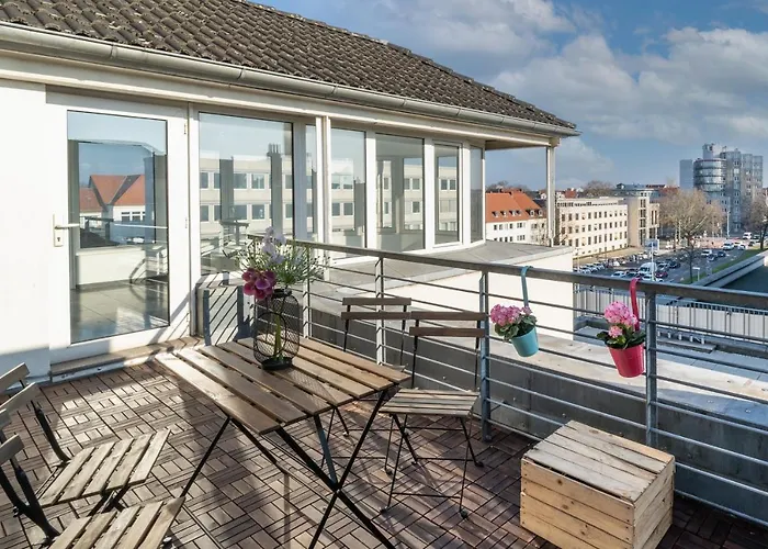 Stylisches Penthouse Zentral Balkon 75M2 Nflx